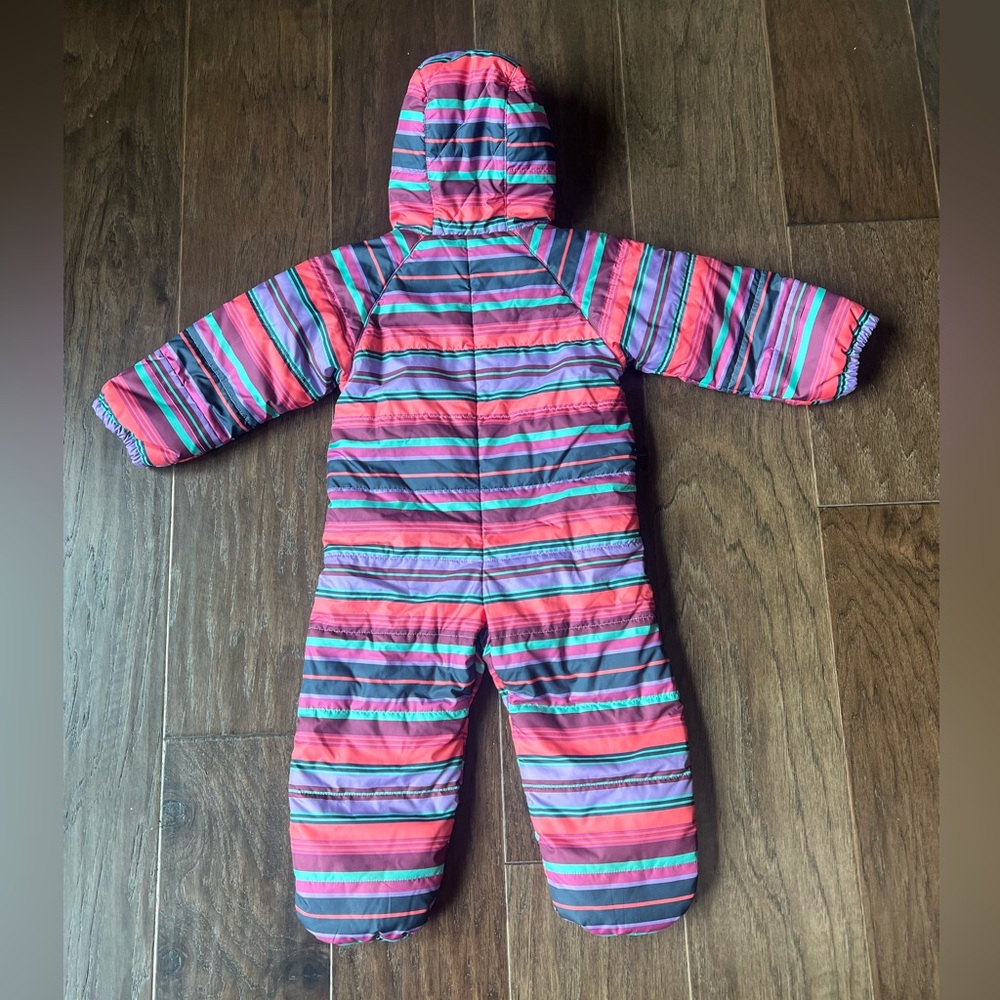 Patagonia baby snowsuit - Picture 4 of 4